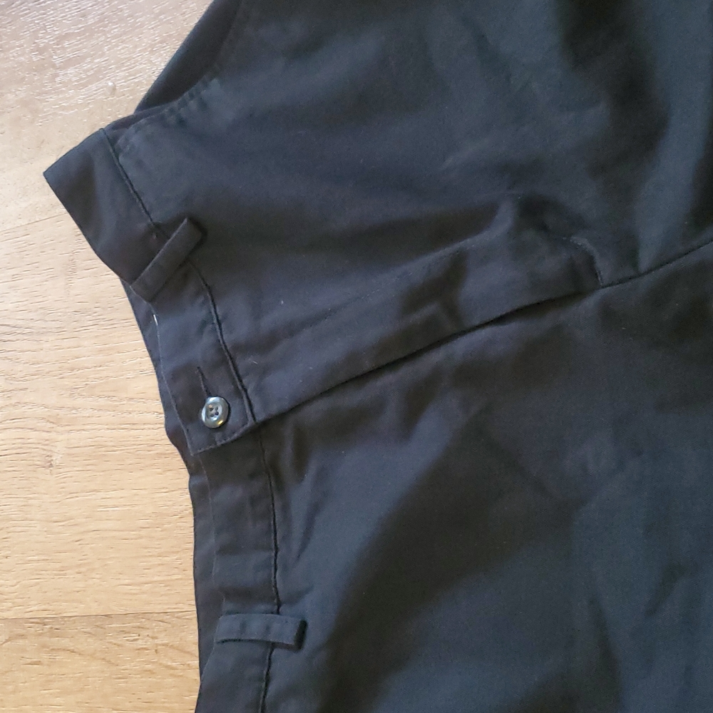 Eddie Bauer women's black shorts size 10 - Picture 2 of 13